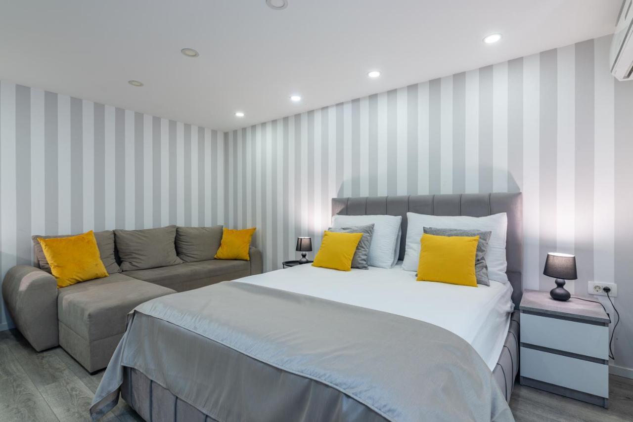 Small, Sweet & Cosy Apartments Rijeka Bagian luar foto