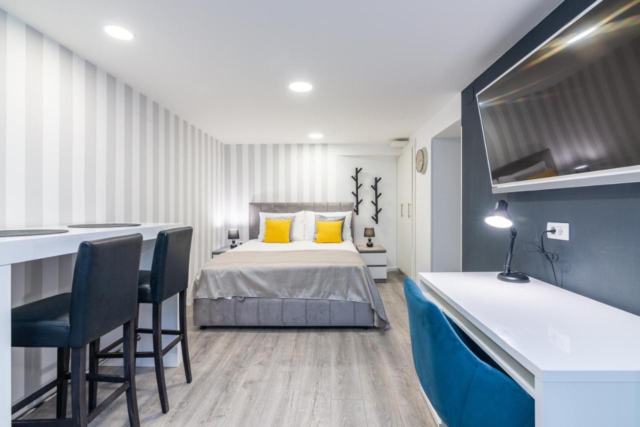 Small, Sweet & Cosy Apartments Rijeka Bagian luar foto