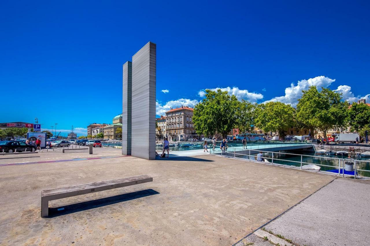 Small, Sweet & Cosy Apartments Rijeka Bagian luar foto